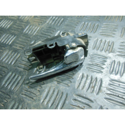  Ручка внутренняя задняя левая к  Nissan  Primera,  2001