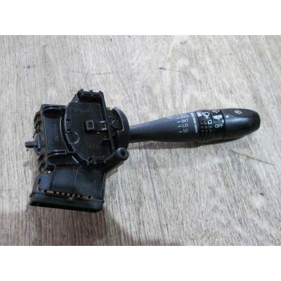  Переключатель поворотов к  Hyundai  Getz,  2004