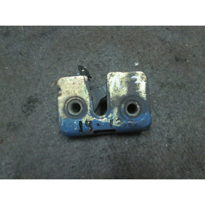  Замок двери задней левой к  Skoda  Felicia,  1997