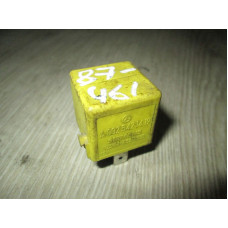  Реле (прочие) к  Mercedes  E W210,  2001