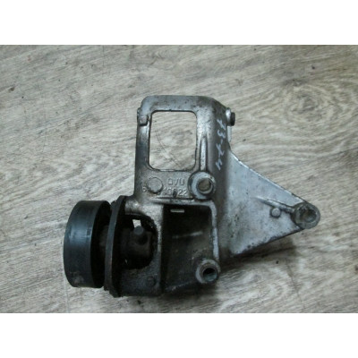  Кронштейн двигателя к  Rover  416,  1998