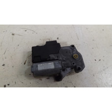  Двигатель электролюка к  Opel  Astra,  1996