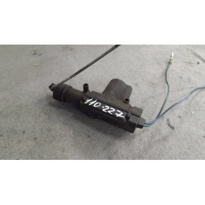 Активатор (привод) замка двери к  Renault  Laguna,  1997