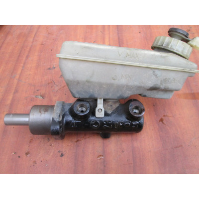  Бачок тормозной жидкости к  Ford  Galaxy,  1998