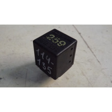  Реле (прочие) к  Audi  100,  1988