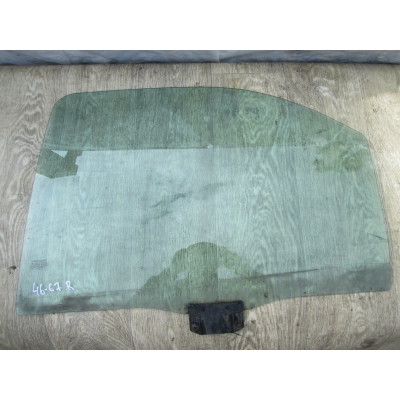  Стекло двери передней правой к  Ford  Mondeo,  1995