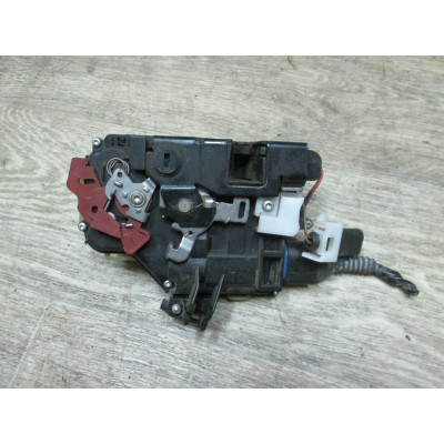  Замок двери к  Porsche  Cayenne,  2008