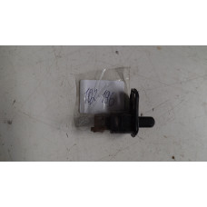  Выключатель концевой (концевик) к  Nissan  Sunny,  1993