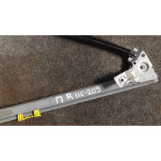  Стеклоподъемник передний правый к  Renault  Megane,  1998