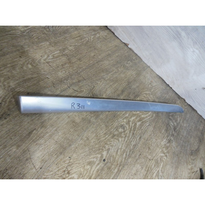  Накладка декоративная к  Audi  A4,  2005