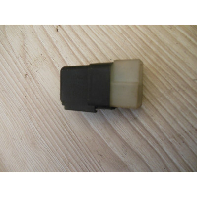  Реле (прочие) к  Nissan  Primera,  1998