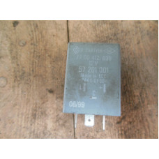  Реле (прочие) к  Renault  Laguna,  1999