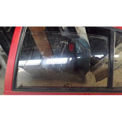  Стекло двери задней левой к  Renault  Megane,  1998