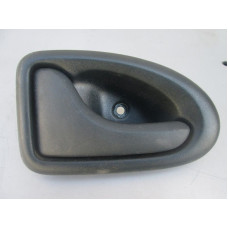  Ручка внутренняя задняя левая к  Renault  Megane,  1999