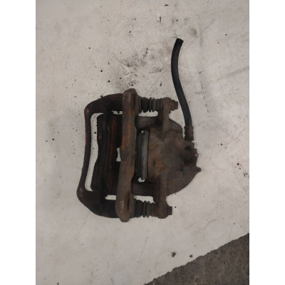  Суппорт передний правый к  Mitsubishi  Space Star,  1998