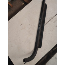  Накладка на порог внутренняя передняя левая к  Mitsubishi  Space Star,  1998