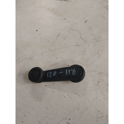  Ручка стеклоподъемника к  Mitsubishi  Space Star,  1998