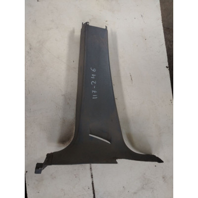  Обшивка стойки центральной левой к  Lancia  Zeta,  2000