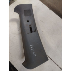  Обшивка стойки центральной правой к  Lancia  Zeta,  2000