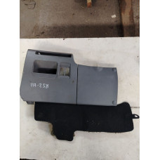  Обшивка салона к  Lancia  Zeta,  2000