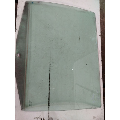  Стекло двери задней правой к  Citroen  Evasion,  2000