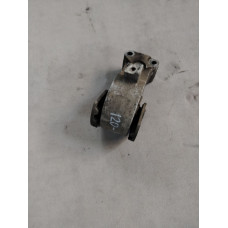  Подушка крепления двигателя к  Mitsubishi  Space Star,  1998