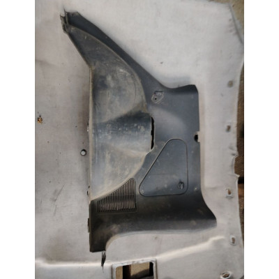  Обшивка багажника к  Mitsubishi  Space Star,  1998