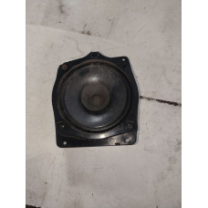 Динамик к  Mitsubishi  Space Star,  1998