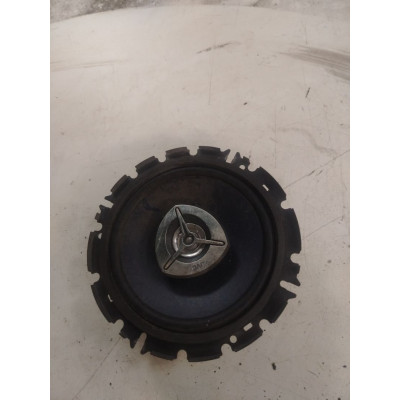  Динамик к  Mitsubishi  Space Star,  1998