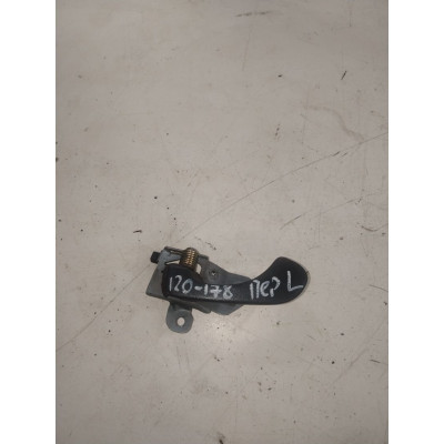  Ручка внутренняя передняя левая к  Mitsubishi  Space Star,  1998