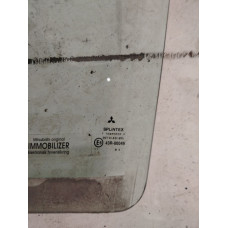  Стекло двери передней левой к  Mitsubishi  Space Star,  1998