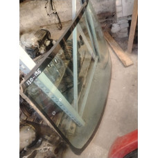  Стекло лобовое к  Mitsubishi  Space Star,  1998