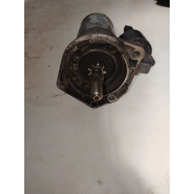  Стартер к  Volkswagen  Polo,  2000