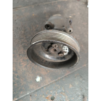  Насос гидроусилителя руля к  Volkswagen  Golf,  1995