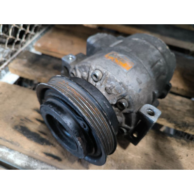 Компрессор кондиционера к  Audi  A4,  1999