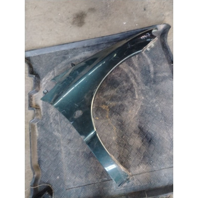  Крыло переднее правое к  Dodge  Caravan,  1999