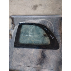  Стекло кузовное боковое левое к  Plymouth  Voyager,  1999