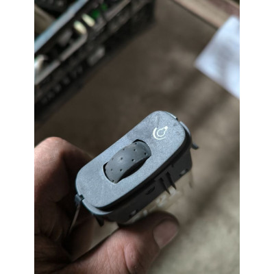  Щиток приборов (приборная панель) к  Renault  Espace,  2005