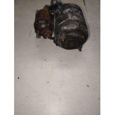  Стартер к  Renault  Laguna,  1997