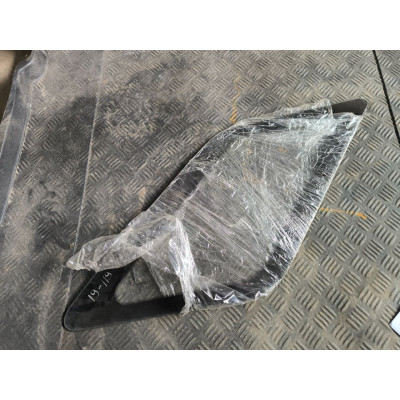  Стекло кузовное боковое правое к  Skoda  Felicia,  1997