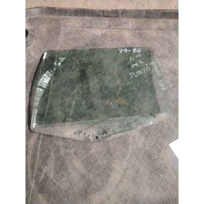  Стекло двери задней левой к  Fiat  Punto,  1998