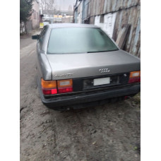  Крышка багажника (дверь 3-5) к  Audi  100,  1988