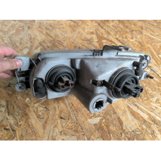  Фара правая к  Mazda  323,  1998