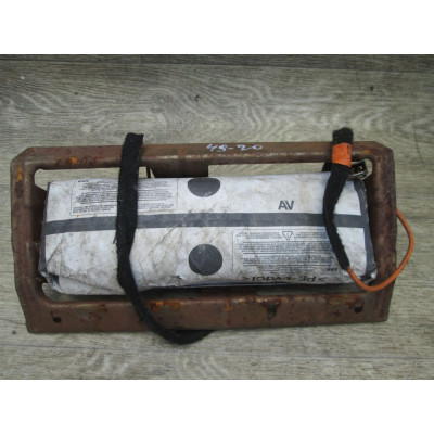  Подушка безопасности пассажира к  Peugeot  406,  2000