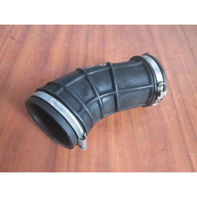  Патрубок воздушного фильтра к  Fiat  Marea,  2000