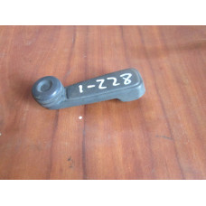  Ручка стеклоподъемника к  Daewoo  Nexia,  1997