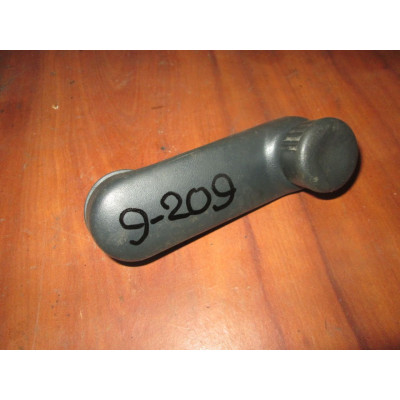  Ручка стеклоподъемника к  Renault  Megane,  1999