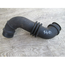  Патрубок интеркулера к  Mazda  626,  1998