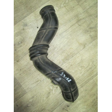  Патрубок воздушного фильтра к  Ford  Escort,  1998