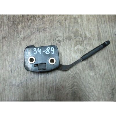  Замок спинки сиденья к  Ford  Escort,  1998